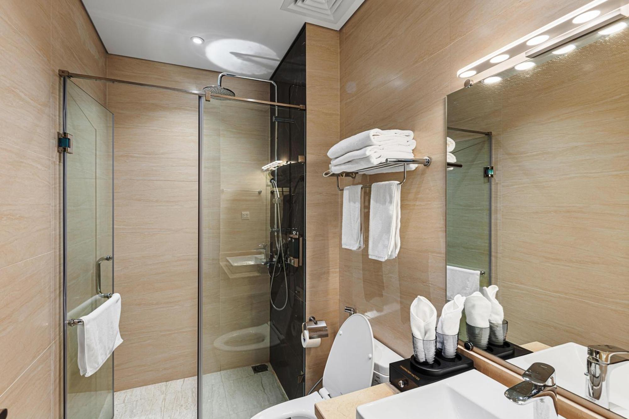 Harmony Halong Hotel Hạ Long Ngoại thất bức ảnh